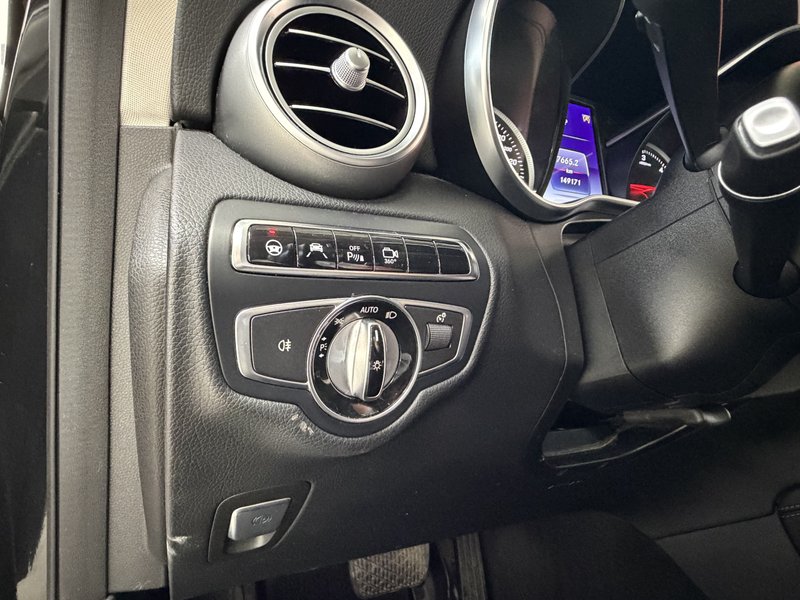 Mercedes-Benz GLC 2016, foto 12