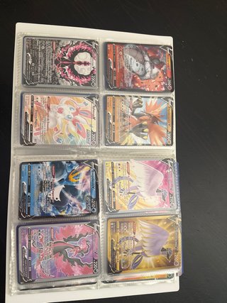 Cartas Pokémon GX, VMax, V Astro, V