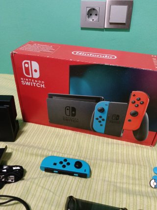 Nintendo Switch con lote de accesorios