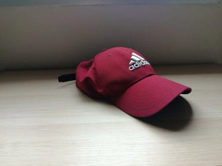 Gorra Adidas Roja