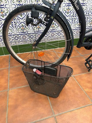 Bicicleta Urbana B'Twin negra