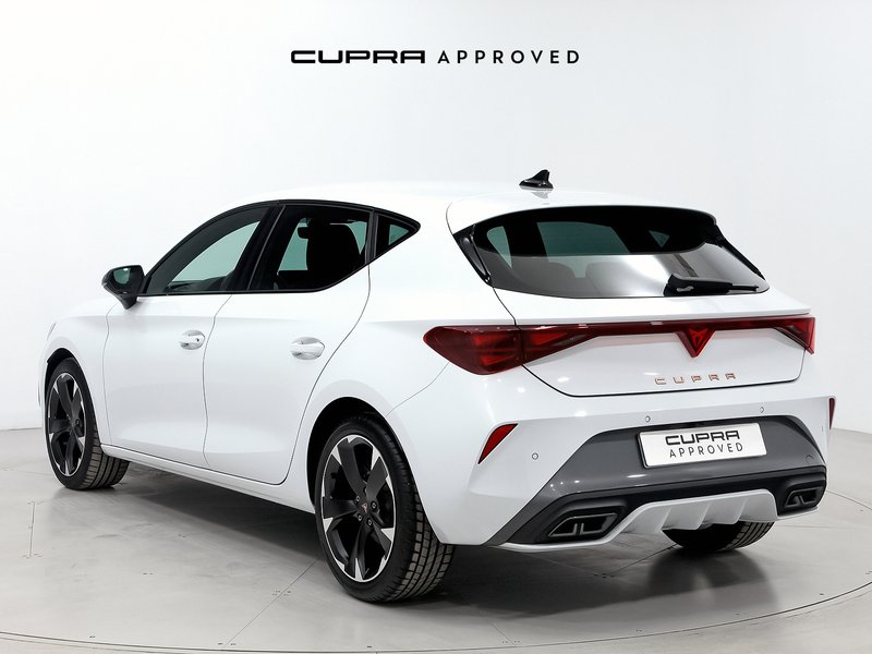 Cupra León 2025, foto 2