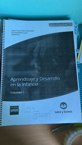 Libros UNED 1 y 2 años