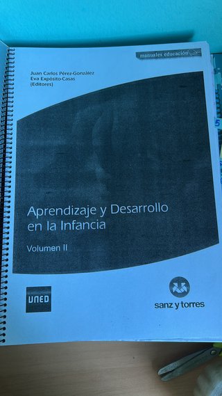 Libros UNED 1 y 2 años