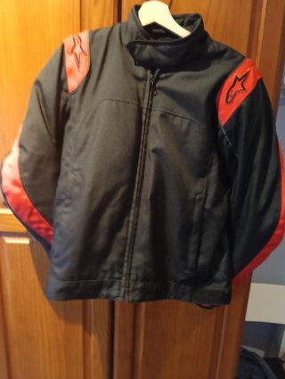 Chaqueta Moto Alpinestars Negra y Roja talla L