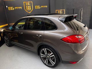 Porsche Cayenne 3.0 S Hybrid Tiptronic