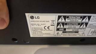 Barra de Sonido LG SL6YF 3.1 + Subwoofer