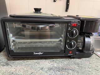 Cafetera, Tostador y Horno 3 en 1 Sonifer