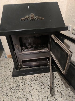Estufa de leña Sasac Negra