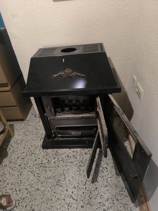 Estufa de leña Sasac Negra