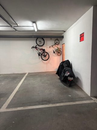 Plaza de garaje de 13 M2 + trastero de 11,30 m2