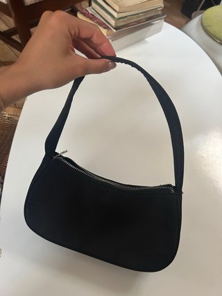 Bolso de hombro negro Pull & Bear