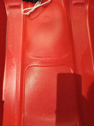 Trineo rojo sin estrenar