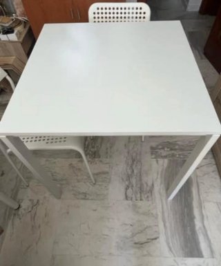 Mesa y 2 Sillas Comedor
