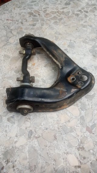 Brazo Suspensión Dcho Hyundai H1 2004
