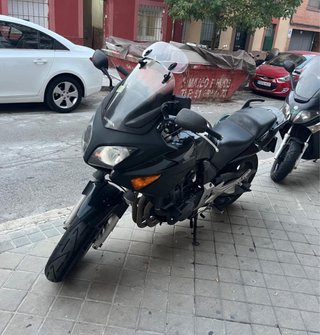 Honda CBF 600s Negra