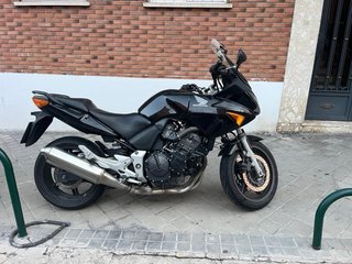 Honda CBF 600s Negra