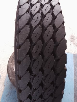 Neumáticos 7.50.R16 Michelin