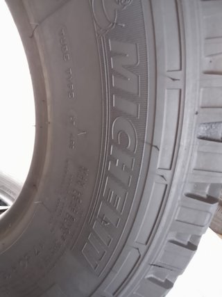 Neumáticos 7.50.R16 Michelin