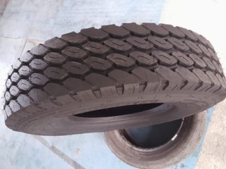 Neumáticos 7.50.R16 Michelin