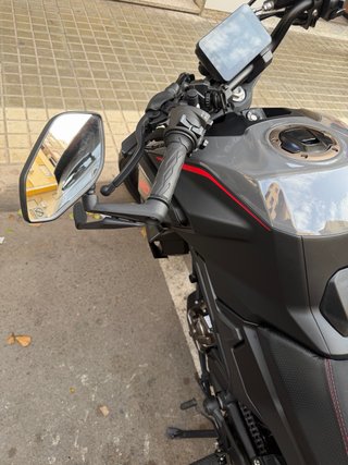 Rieju NKD 125 Naked Negra/Roja