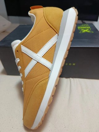 Zapatillas Munich Hombre Talla 43 Mostaza
