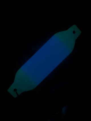 Llavero flotante luminiscente
