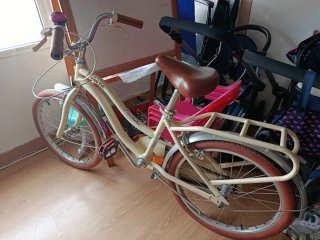 Bicicleta infantil 20 color crema