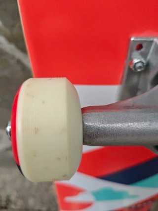 Skate con muy poco uso.
