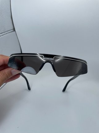 Occhiali da sole Balenciaga neri e argento