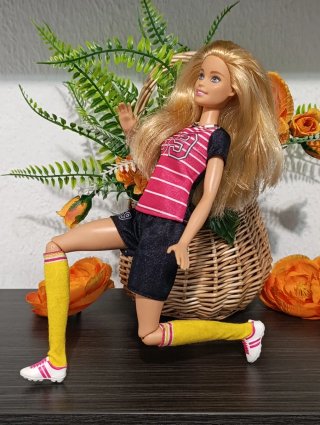 Muñeca Barbie futbolista