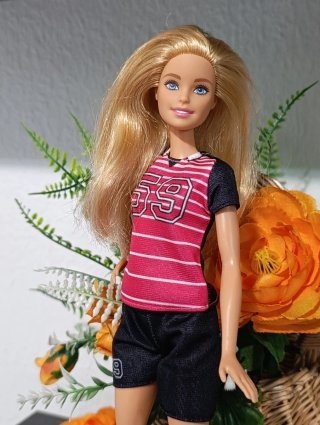 Muñeca Barbie futbolista
