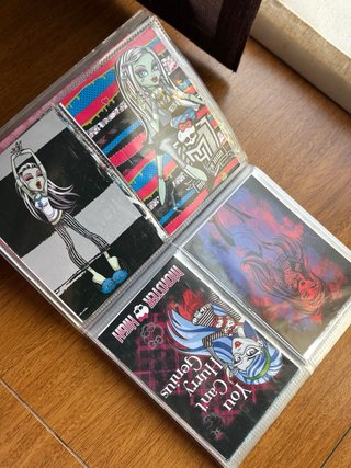 Álbum Coleccionable Monster High