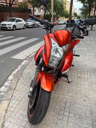 Kawasaki ER-6n Roja