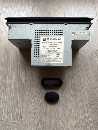 PANTALLA OEM BMW X5 E53 + PARROT
