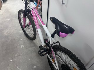 Bicicleta 24 7 marchas
