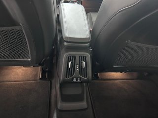 BMW iX1 xDrive30