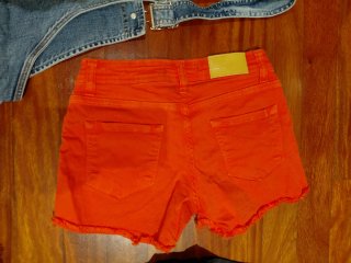 Shorts negros y rojos talla 34