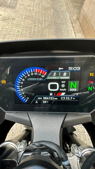 Suzuki GSX-8R
