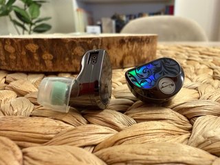 Zhulinniao Qingluan Z4 IEM auriculares