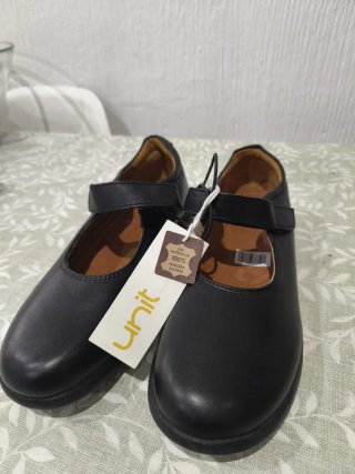 Zapatos niña Unit negros piel