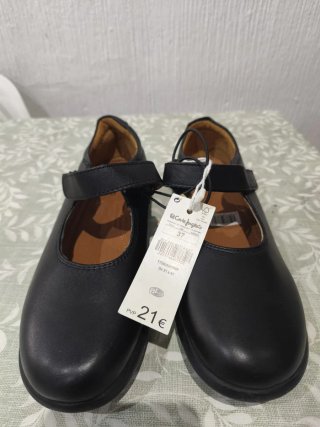 Zapatos niña Unit negros piel