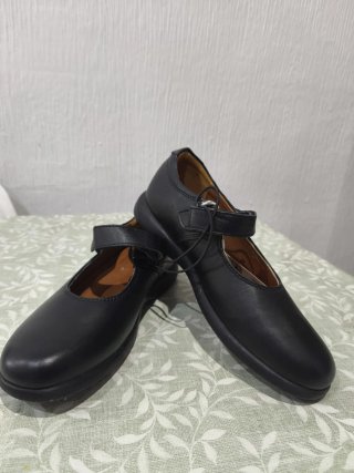 Zapatos niña Unit negros piel