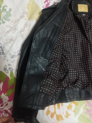 Chaqueta Biker Cuero Vintage Kueros Negra
