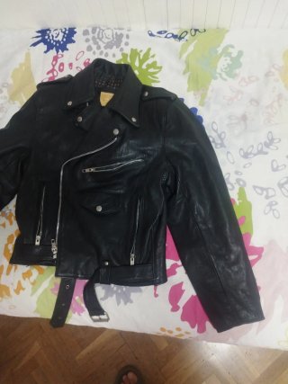 Chaqueta Biker Cuero Vintage Kueros Negra