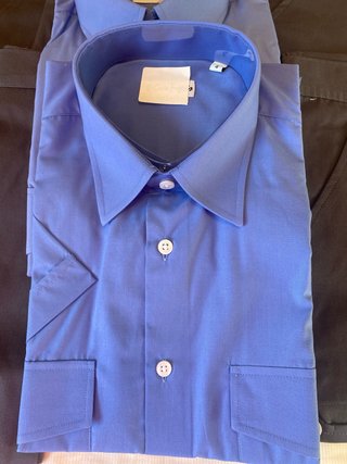 Lote Ropa Trabajo 2 Camisas y  5 Pantalones