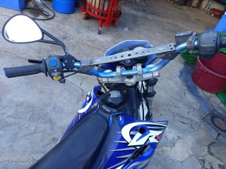 Moto Enduro/Motocross Azul y Blanca