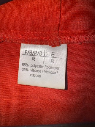 Conjunto calça e casaco comprido vermelho