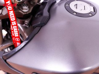YAMAHA MT 09