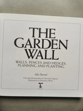 The Garden Wall Walls, Fences and Hedges : Plan...